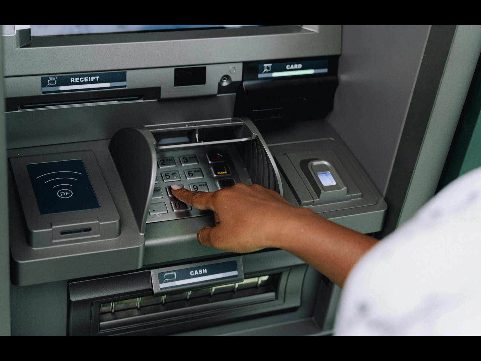 Banking & Finance install scene